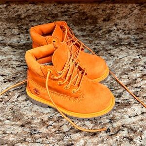Toddler timberlands. Brand new with box